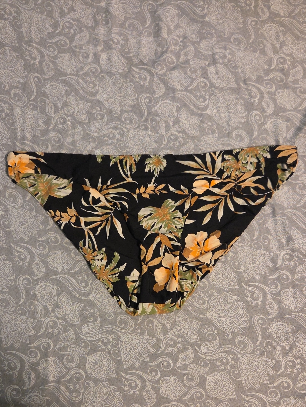Nwot Volcom Black Floral Bikini Bottoms Size Xl